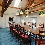 Unique Innere Enge Отель 4*