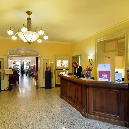 Unique Innere Enge Готель