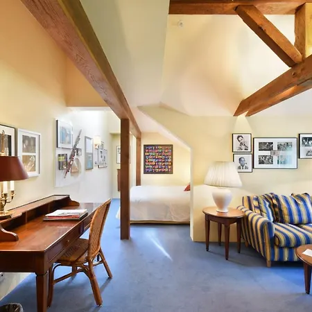 Unique Innere Enge Hotel 4*