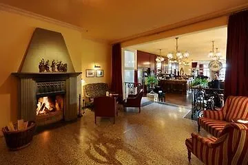 Unique Innere Enge 4*