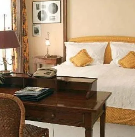 Hotell Unique Innere Enge 4*