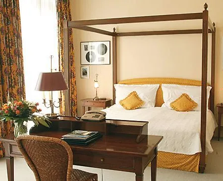 Unique Innere Enge Hotel