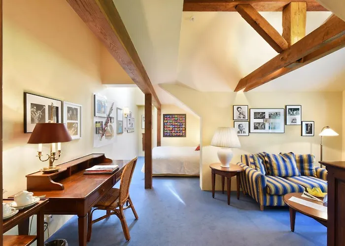 Unique Innere Enge Отель 4*