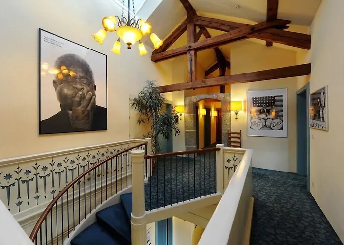 Unique Innere Enge Отель 4*