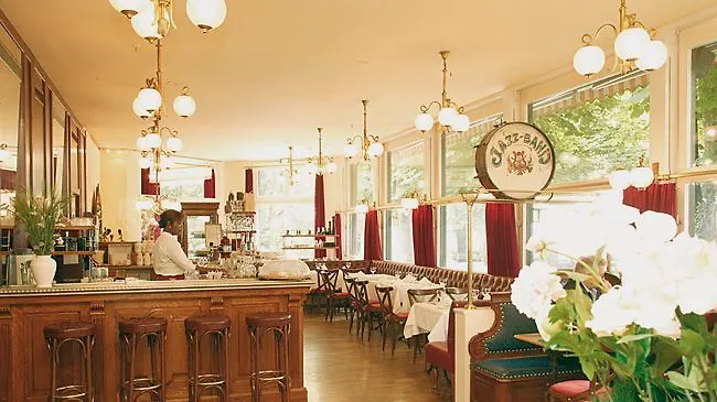 Отель Unique Innere Enge Берн